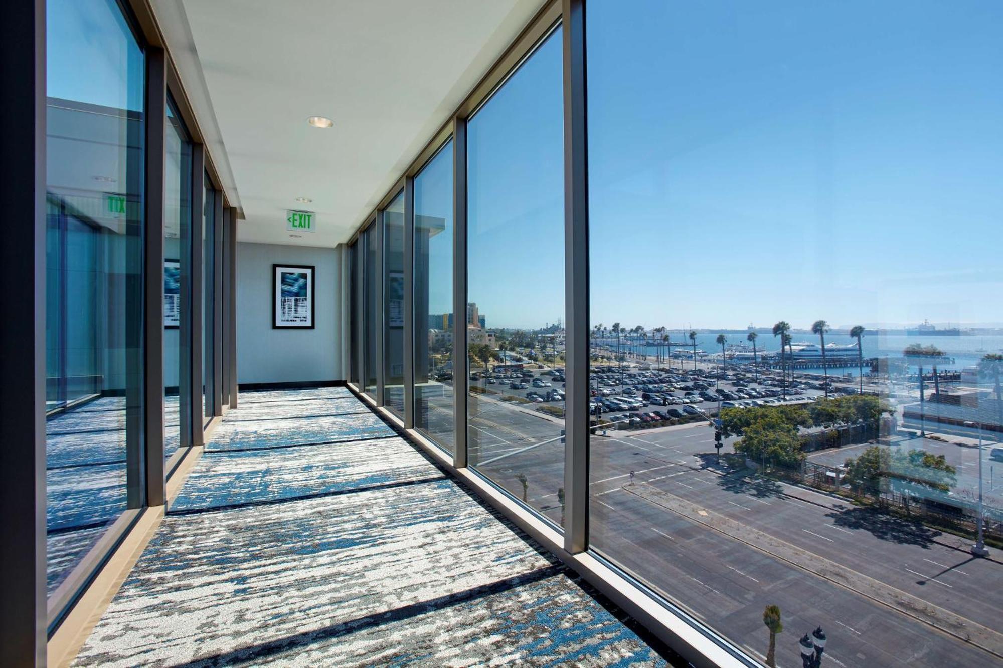 Homewood Suites By Hilton San Diego Downtown/Bayside Exterior photo