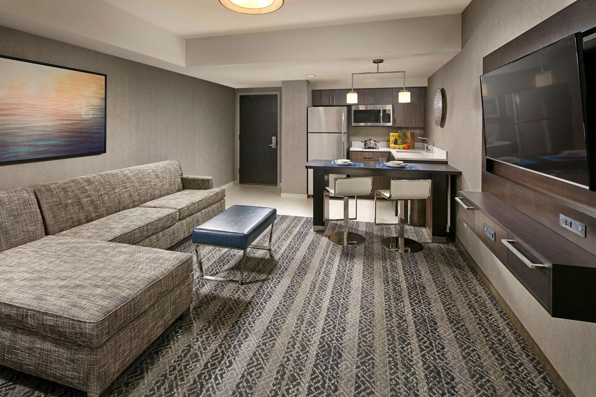 Homewood Suites By Hilton San Diego Downtown/Bayside Exterior photo