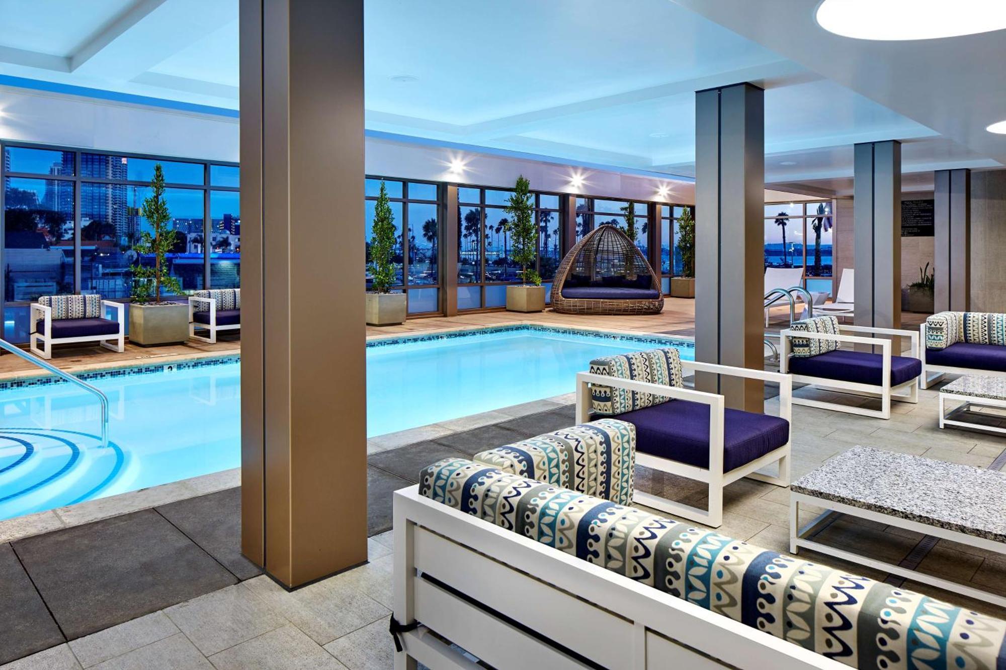 Homewood Suites By Hilton San Diego Downtown/Bayside Exterior photo