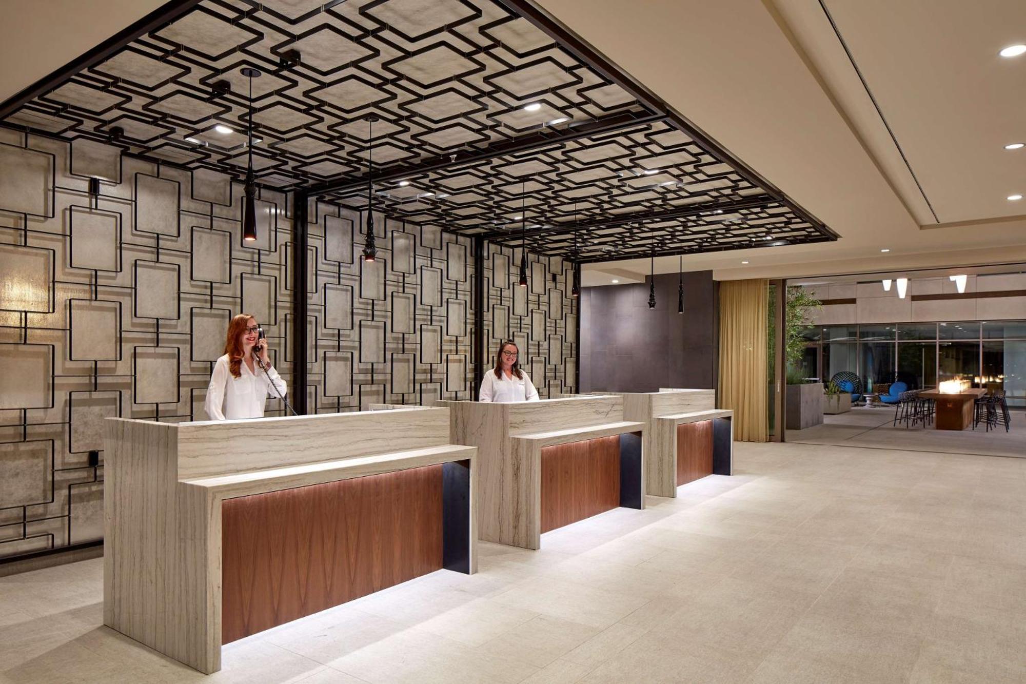 Homewood Suites By Hilton San Diego Downtown/Bayside Exterior photo