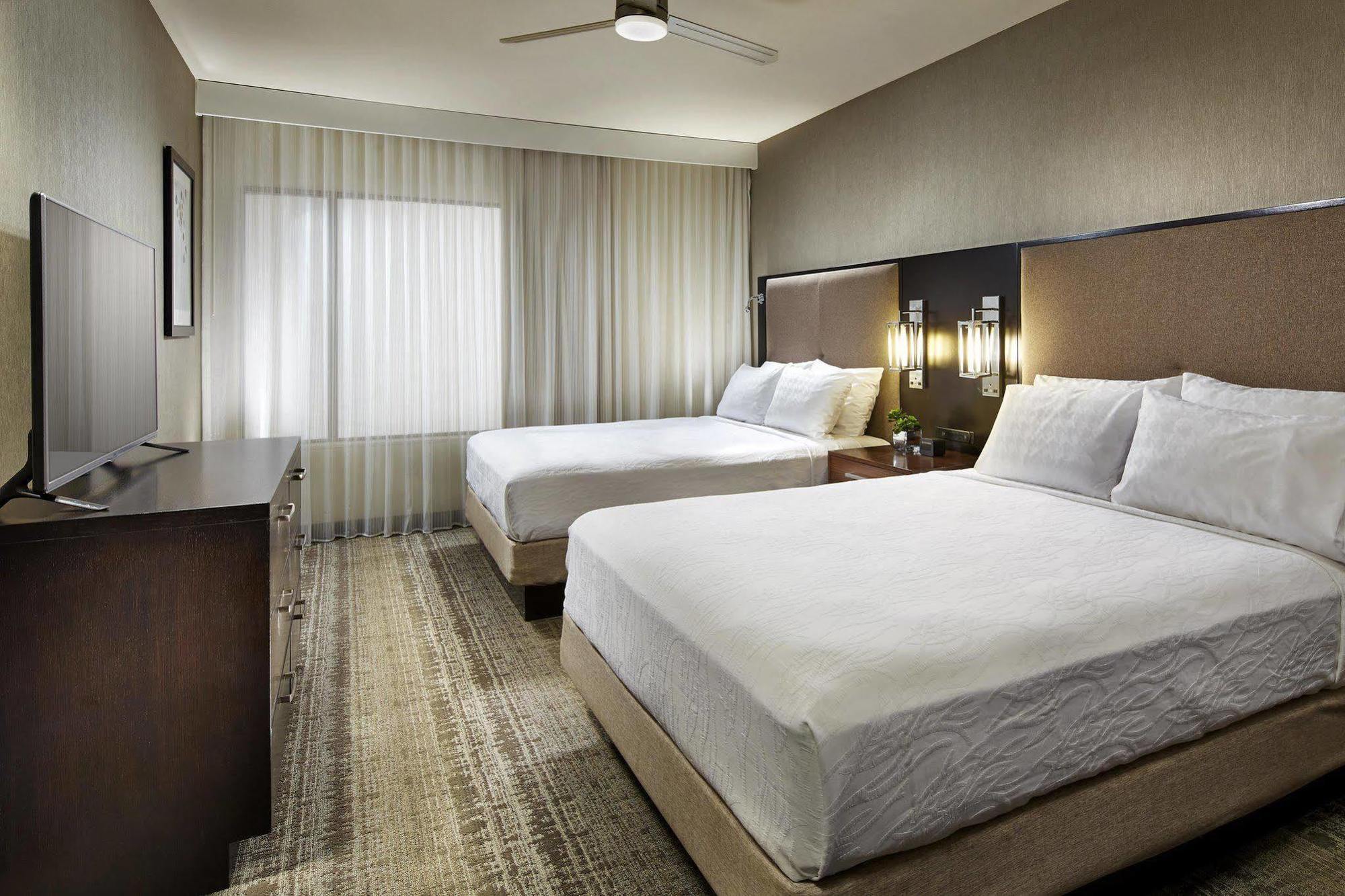 Homewood Suites By Hilton San Diego Downtown/Bayside Exterior photo
